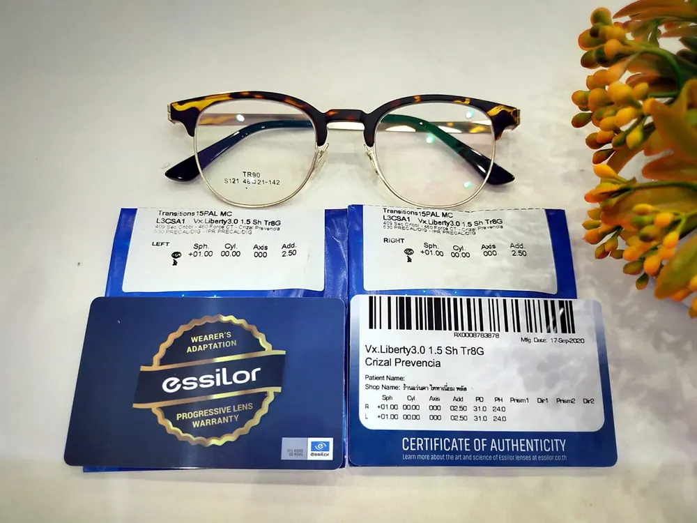 Tròng kính đa tròng Essilor Varilux Liberty 3.0 Crizal Rock